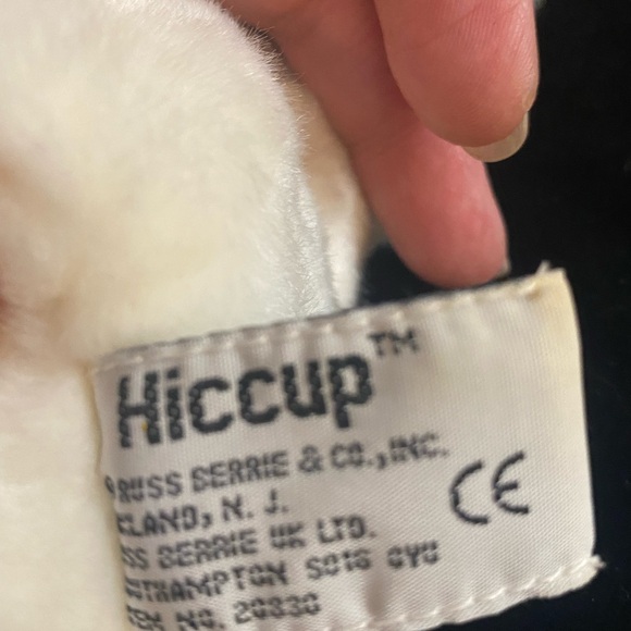 Vintage Russ Berrie Hiccup the puppy dog plush - Picture 5 of 5